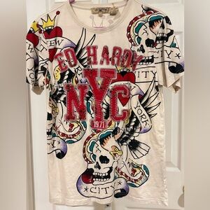 NWOT Mens Ed Hardy Cream with Red and Black Graphics XL